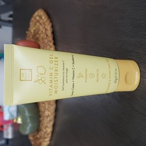 The Beauty Crop Vitamin C Gel Moisturizer